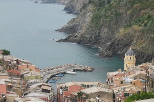 Xtrallusion offers characteristic Bed and Breakfast, B&B, Guest House, Hotel, Albergo and Country Lodge accommodation in Italy. Plus independent self-guided Walking, Adventure, Activity, Skiing and Paragliding Holiday itineraries on the Italian Rivieras, in the Italian Lakes, in the Italian Alps and in some of the most beautiful corners of Italy.